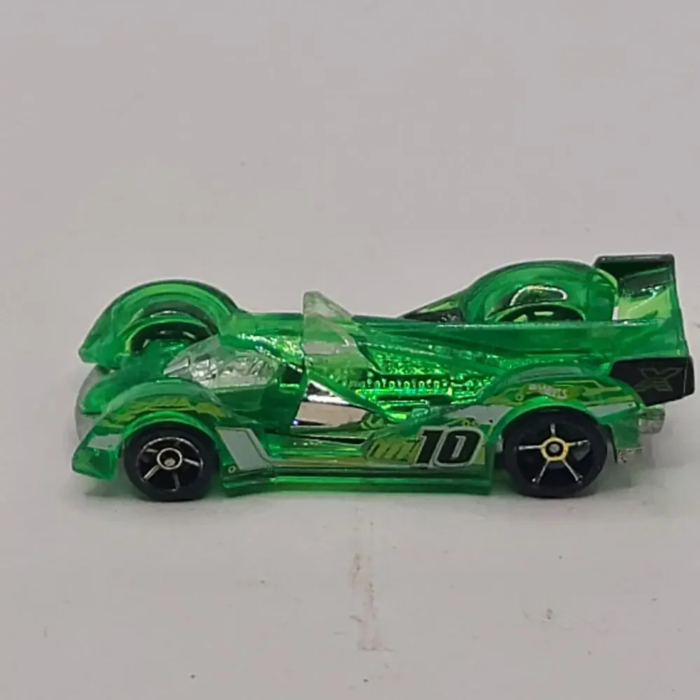 Hot Wheels X-Raycers Hi-Tech Missile - 2013